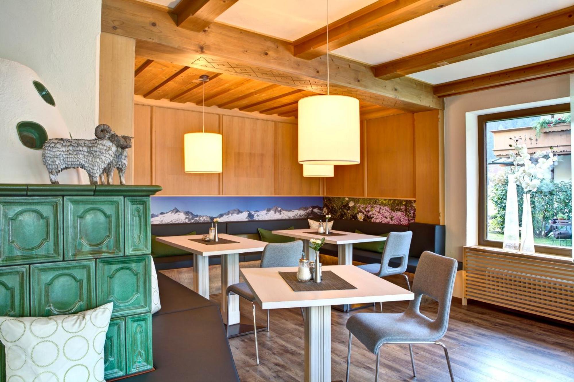 Gaestehaus Oblasser Mayrhofen Exteriör bild